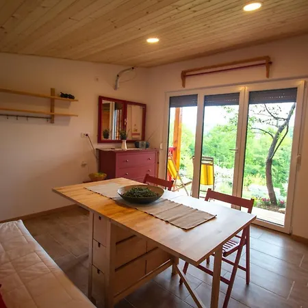 Log Silec 山林小屋 Smarje pri Jelsah